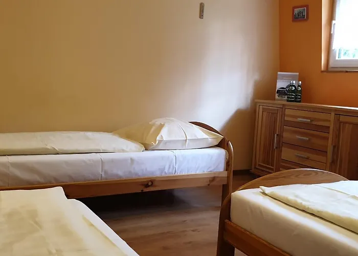 Graniczna Bombaj Nocleg ze śniadaniem